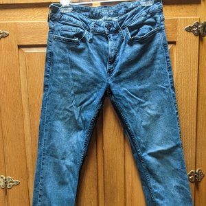 Calvin Klein Jeans Slim Boyfriend Fit - Size 6